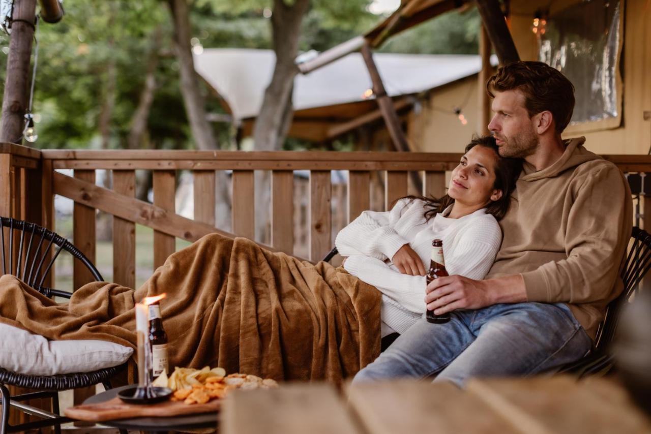 Glamping Lauwersmeer Vierhuizen Exteriör bild